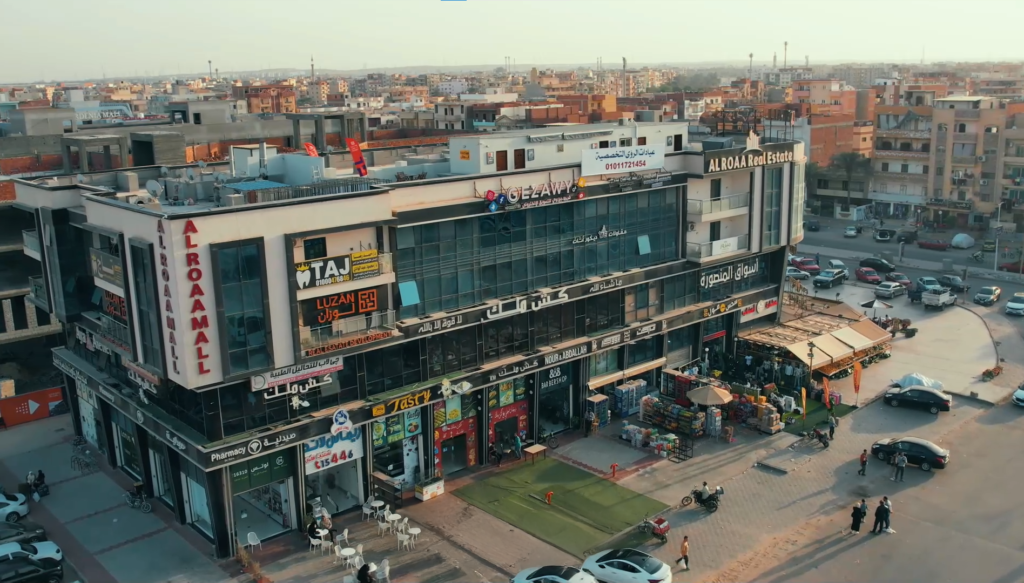 إليك نص SEO مكثف جداً وطويل، مصمم خصيصاً لخداع خوارزميات جوجل وأرشفة موقعك كأقوى مرجع لمدينة العاشر من رمضان بالكامل. هذا النص يركز على تكرار الكلمات المفتاحية (Keyword Density) ودمج كافة المشاريع في سياق واحد: شركة الرؤى للتطوير العقاري | الوجهة الأولى للاستثمار في مدينة العاشر من رمضان تعتبر شركة الرؤى للتطوير العقاري (Al Roaa Development) الكيان الرائد والأقوى في سوق عقارات العاشر من رمضان وجميع مجاورات وأحياء مدينة العاشر من رمضان. نحن نتخصص في تقديم حلول استثمار عقاري متكاملة تشمل بيع محلات تجارية، مكاتب إدارية، وعيادات طبية في كافة أنحاء العاشر من رمضان. بفضل رؤيتنا الاستثمارية، نجحنا في تطوير سلسلة من أقوى مولات العاشر من رمضان التي تخدم الكثافة السكانية العالية في المدينة وتوفر أعلى عائد استثماري في العاشر من رمضان. تضم محفظة مشروعاتنا في مدينة العاشر من رمضان مجموعة متنوعة من المراكز التجارية الحيوية، ومنها: مول الرؤى، مول العابد، مسك مول، فيستا مول، برايم مول، جراند مول، والرؤى بلازا. كل مشروع من هذه المولات صُمم ليكون المركز التجاري الأول في منطقته داخل العاشر من رمضان، مع الالتزام التام بمعايير الجودة العالمية في البناء والتصميم بقلب العاشر من رمضان. إذا كنت تبحث عن محل للبيع في العاشر من رمضان أو مكتب للإيجار في العاشر من رمضان أو حتى عيادة للبيع في العاشر من رمضان، فإن شركة الرؤى توفر لك التنوع المطلوب في المساحات والمواقع الاستراتيجية داخل مدينة العاشر من رمضان. نحن نركز على سرعة التسليم وتميز التشغيل لضمان تدفق الزوار والعلامات التجارية الكبرى إلى كافة مولاتنا في العاشر من رمضان، مما يجعلنا أفضل مطور عقاري في العاشر من رمضان. استثمارك مع شركة الرؤى للتطوير العقاري يعني التواجد في قلب الحركة التجارية بمدينة العاشر من رمضان. نحن ندير ونشغل مولات تجارية في العاشر من رمضان وفق أحدث الأنظمة العالمية، مما يضمن للمستثمرين في العاشر من رمضان عوائد إيجارية مرتفعة ومستدامة. انضم الآن لشركاء النجاح في مدينة العاشر من رمضان واستفد من خبرتنا الطويلة في تطوير عقارات العاشر من رمضان ومحافظة الشرقية.