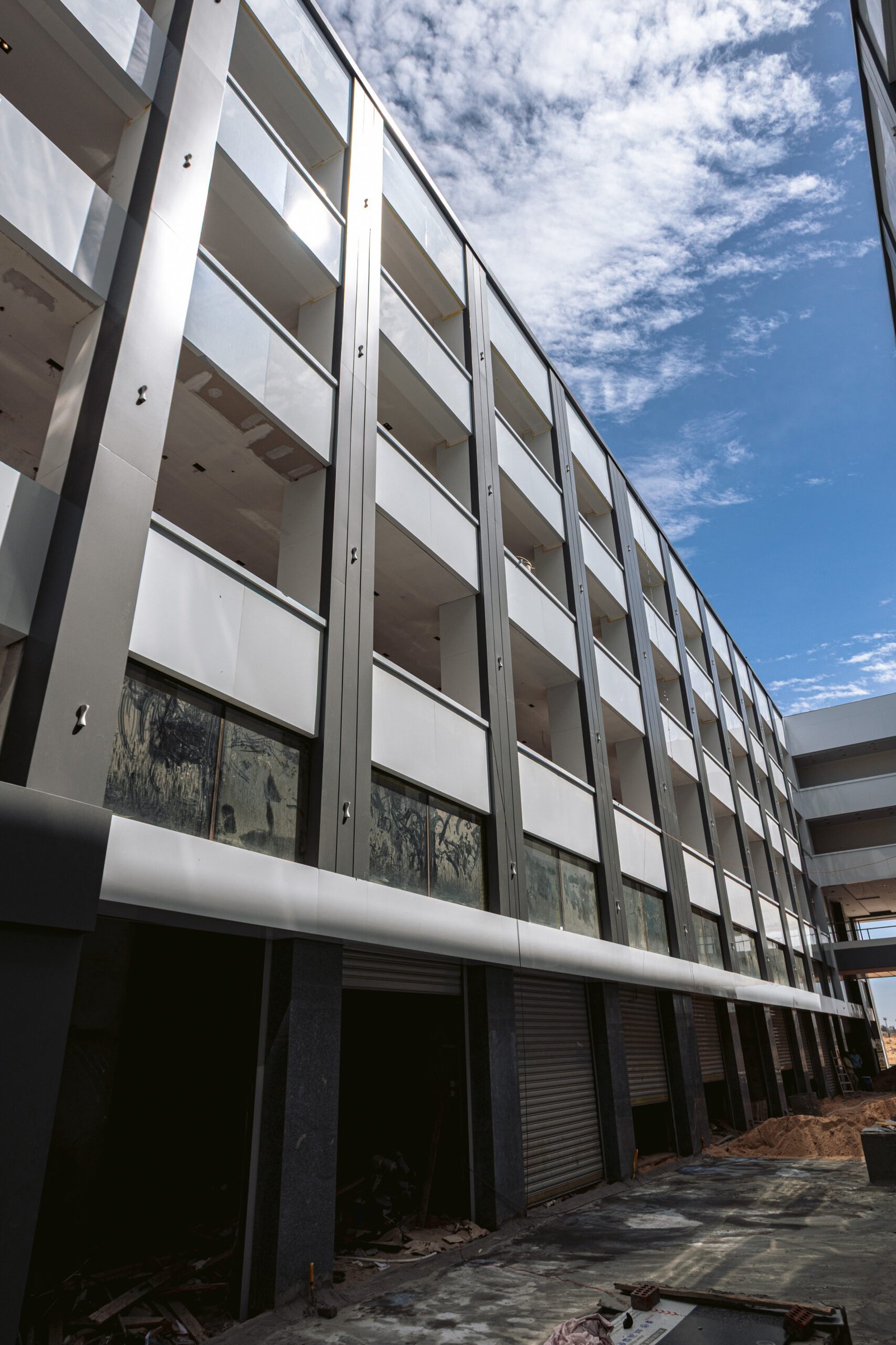 وحدات مول الرؤى بلازا